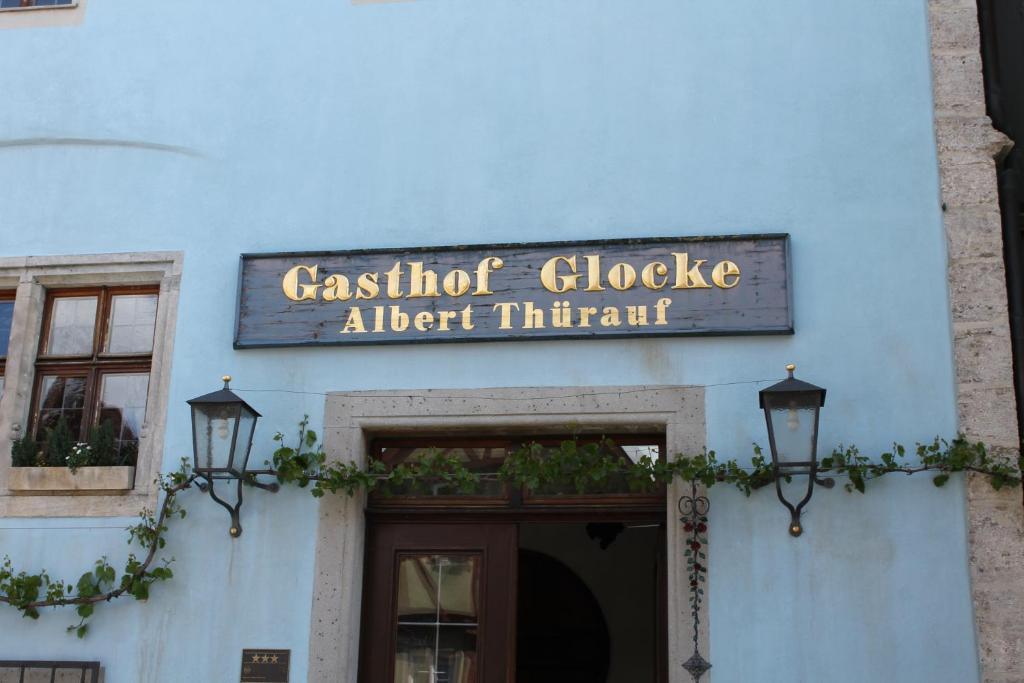 Glocke Weingut Und Hotel โรเทนบวร์ก อ็อบ แดร์เทาเบอร์ ภายนอก รูปภาพ